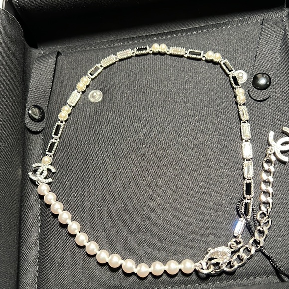 CHANEL Authentic Costume Jewelry Casual Style Chain Party Style Office Style NIB - Picture 17 of 17